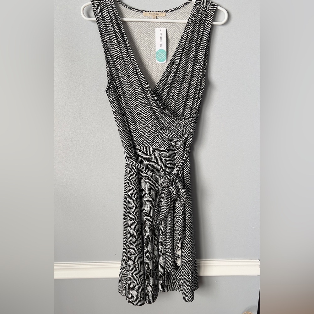 41 Hawthorn Black and White Zigzag Midi Dress